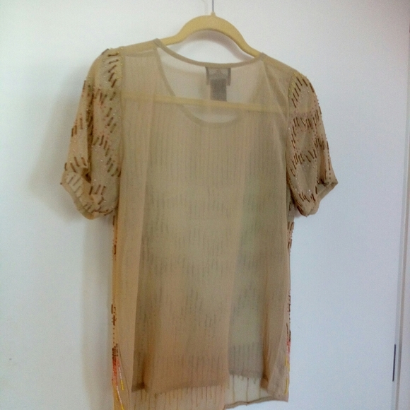 Top - Picture 2 of 2